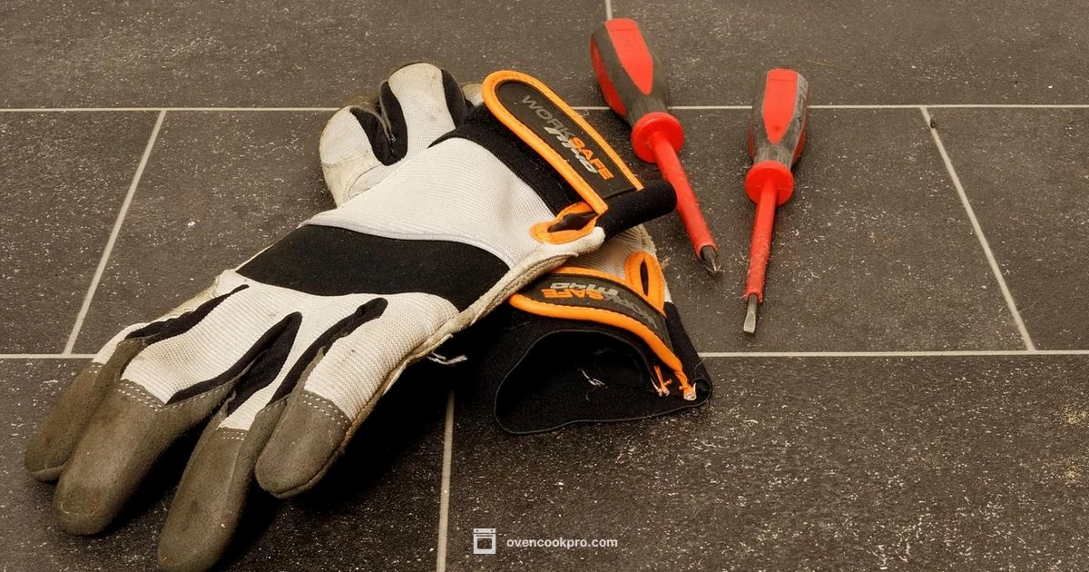 Oven Gloves Safety - Oven Cook Pro