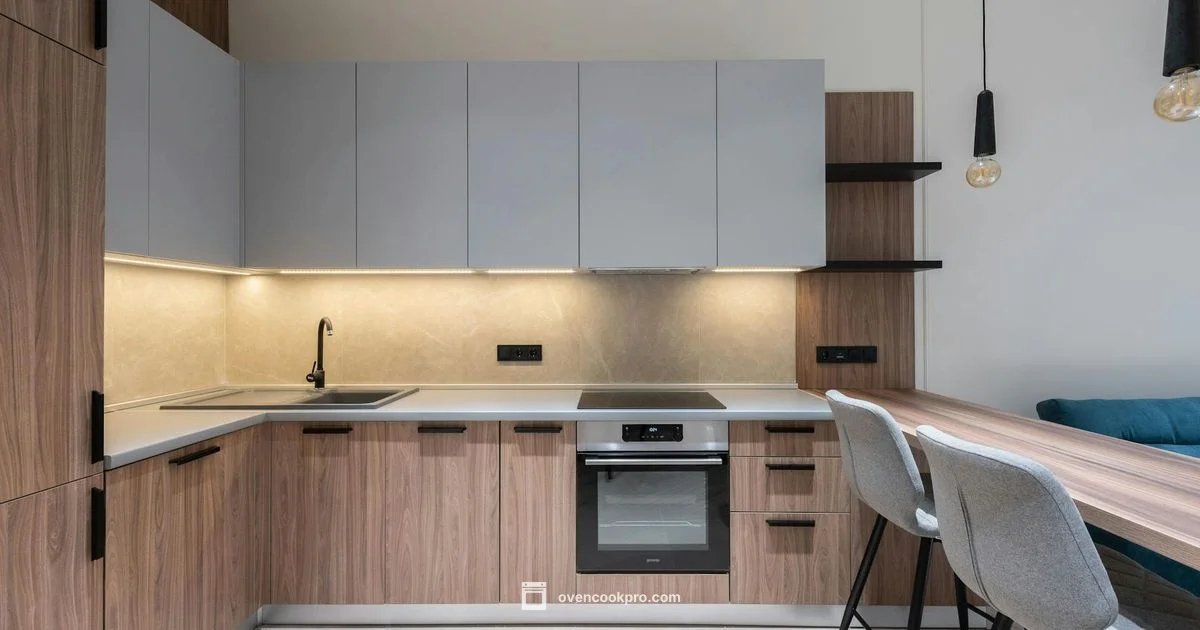 Oven vs Microwave - Oven Cook Pro