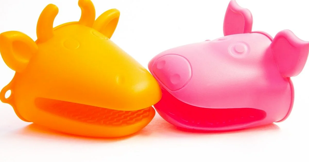 Silicone Gloves Guide - Oven Cook Pro