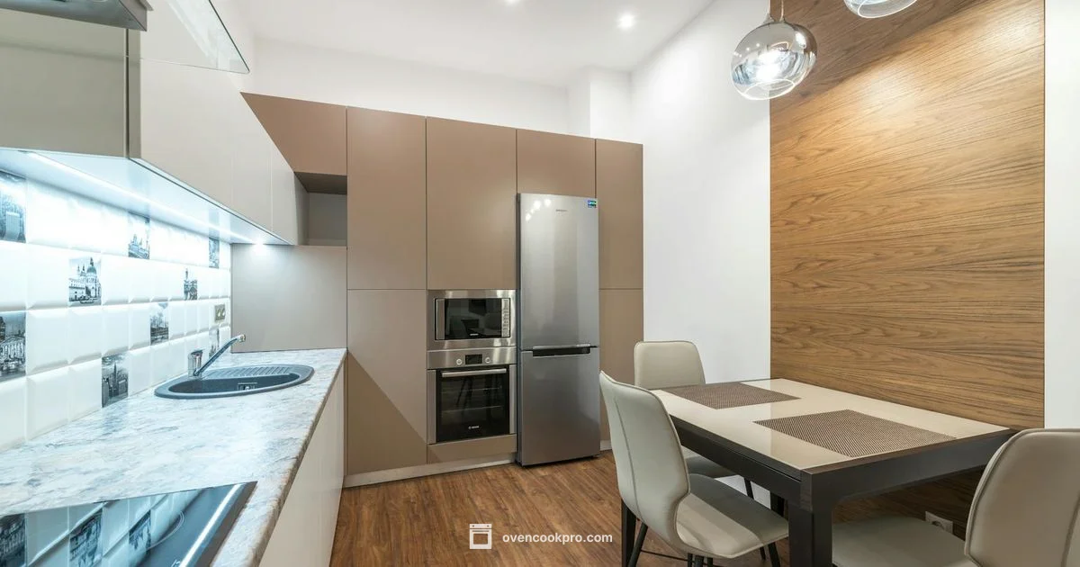 LG Microwave Mastery - Oven Cook Pro